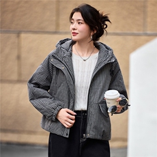 2025年冬季宽松连帽格子加厚棉衣服棉短款外套，女装棉衣/棉服，简韵佳