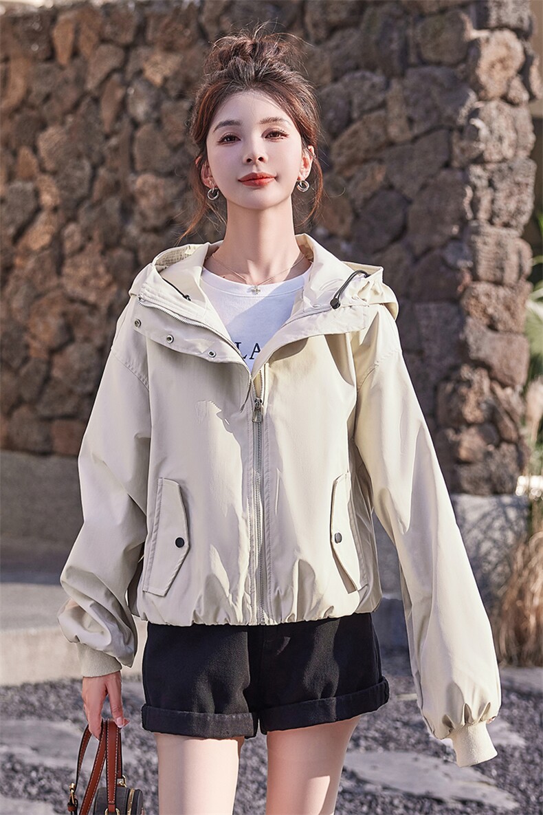 小个子休闲短款风衣女春装新款大码宽松减龄连帽外套夹克上衣,女装风衣,微微衣阁