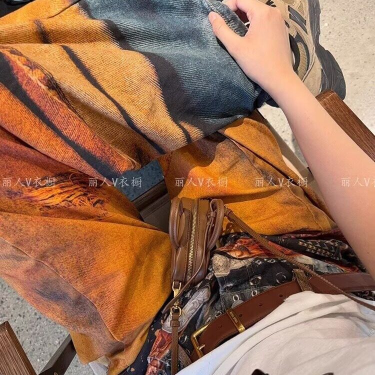 G967-P612025新款3D立体打印错觉复古彩色油画腰带弯刀牛仔裤,男装牛仔裤,电商B323A