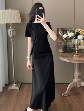 女夏季新款时尚休闲气质套装裙圆领不规则扭结短袖半身长裙两件套，女装套装/套裙，江南