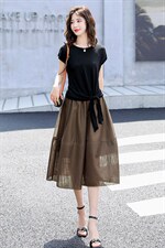 现货2024年夏季新款轻熟风港味时尚减l龄半身裙两件套装，女装套装/套裙，盈茜