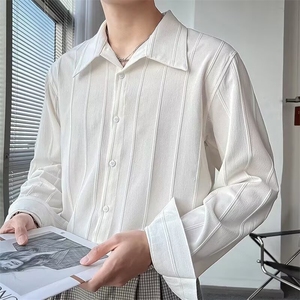 百搭白色长袖衬衫男春秋季潮流宽松大码休闲衬衣翻领外套慵懒流行图片