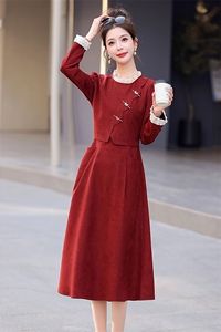 红色新中式假两件连衣裙女2025春秋新款正式场合气质订婚长裙图片