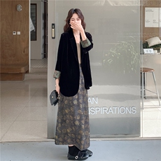 春季丝绒小西装半裙套装两件套C111-2603-P195-K318，女装套装/套裙，2C111