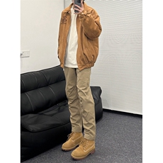 卡其色