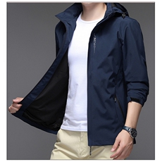 深蓝色