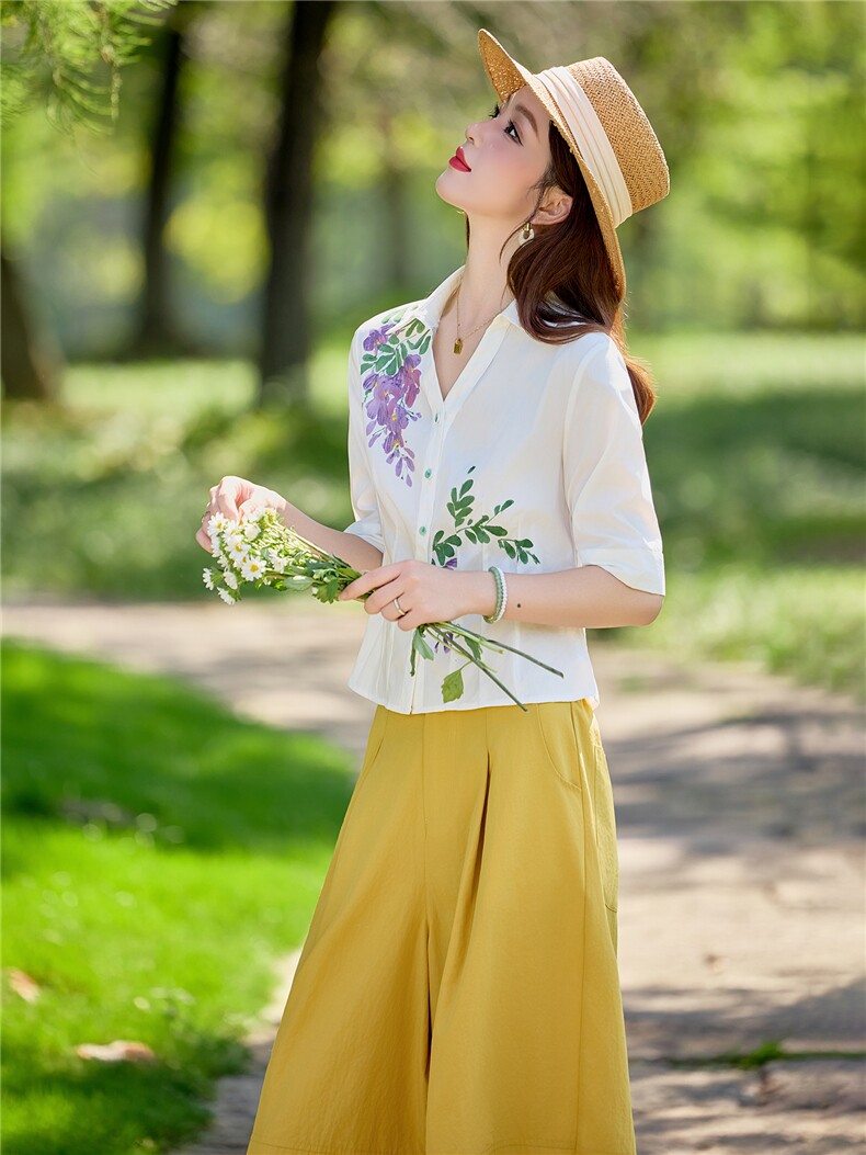 轻熟风时尚小翻领衬衫套装女2026夏气质绣花上衣阔腿裤两件套,女装套装/套裙,水衣源