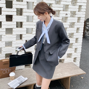 灰色西装女裙春秋2025新款高级感气质ootd穿搭又a又飒图片