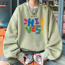 奶绿色