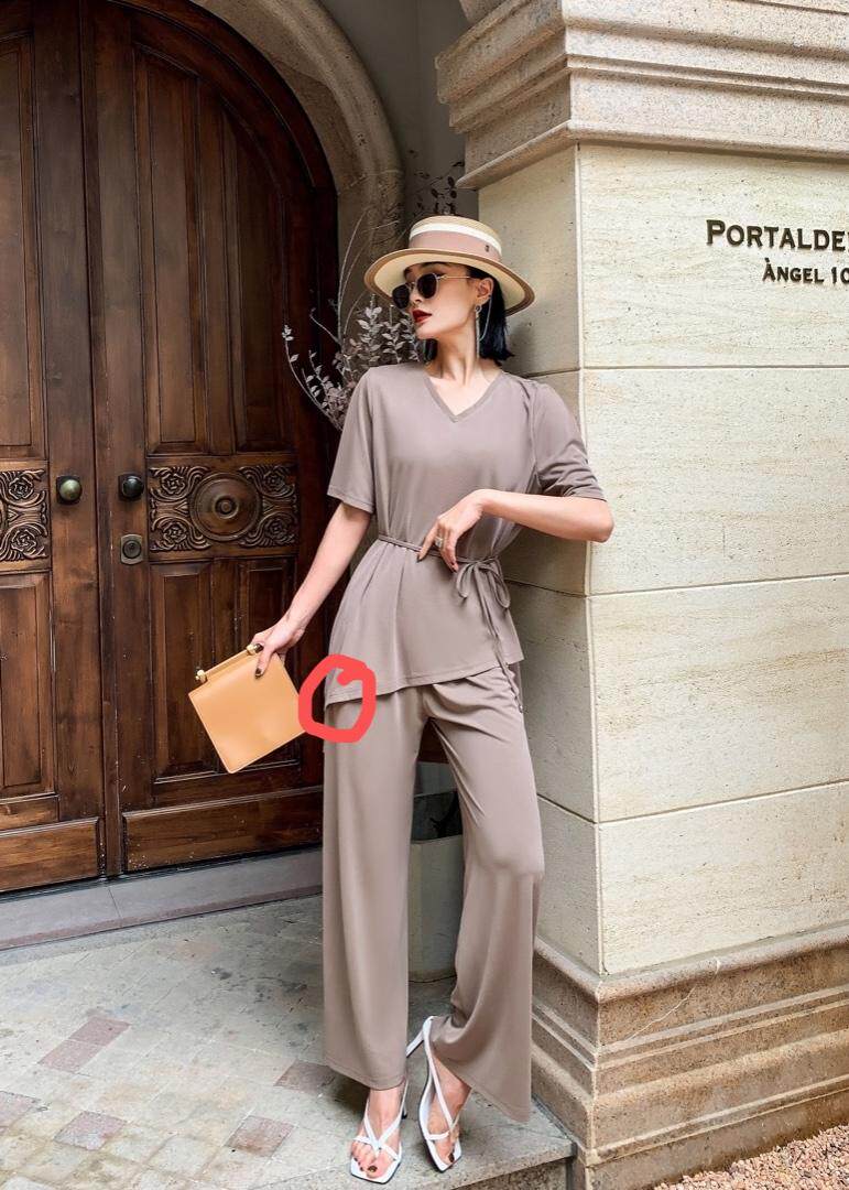 夏装连衣裙，套装，女装连衣裙，红燕子