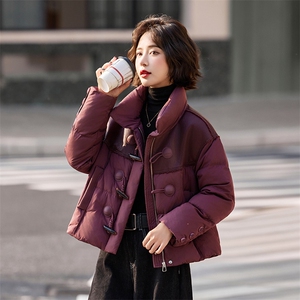 小个子羽绒服女2024冬季新款独特超好看设计感短款红色拼皮厚外套图片