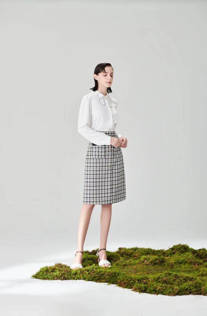 【现货】22春季新款气质高雅特种绣花衬衫，女装衬衫，"JINI PIUS及加"