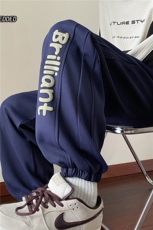 2024秋季新款港风字母发泡印花宽松束脚卫裤B315-K23464-p50控68，男装休闲裤，电商B315