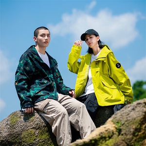 春秋户外冲锋衣男女同款防风防水连帽工装外套登山服夹克2481-P75图片