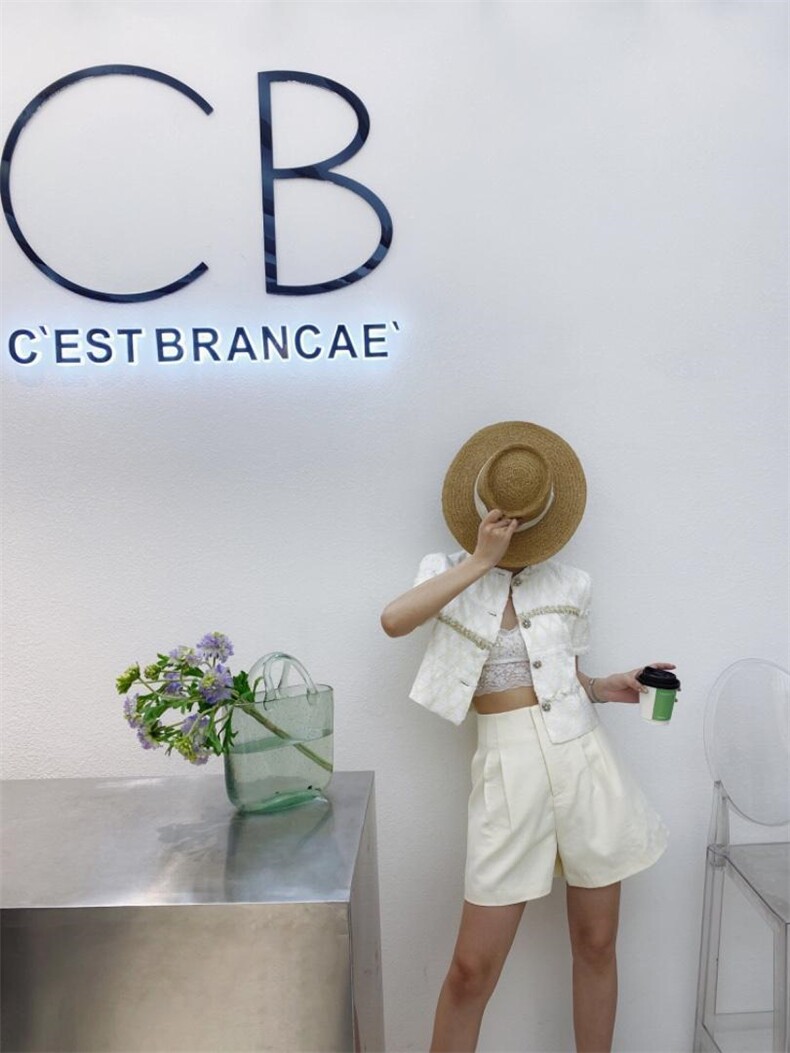 C'EST BRANCHe CESTBRANCHE114005