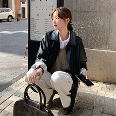 新款现货主推袖口拼接皮衣外套9878-P155-K218，女装皮衣，2C129