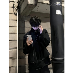 现货  纽扣斜拉链襟翻领垫肩短款夹克外套男图片