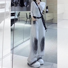白色