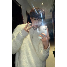 米白色