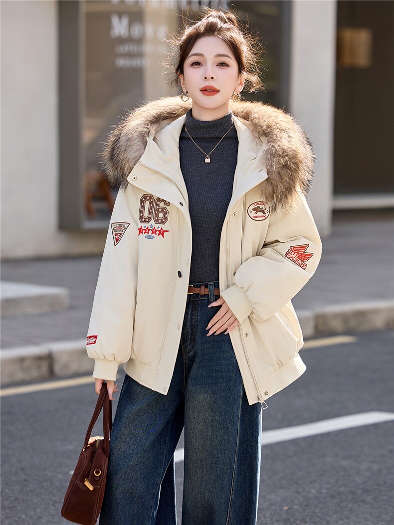 美式复古刺绣连帽派克羽绒服女2025冬季新款酷飒工装风厚外,女装羽绒服,玖莱伊