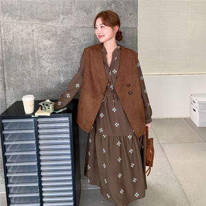 美拉德麂皮绒马甲连衣裙套装女2025秋新款复古气质印花长裙两件套图片