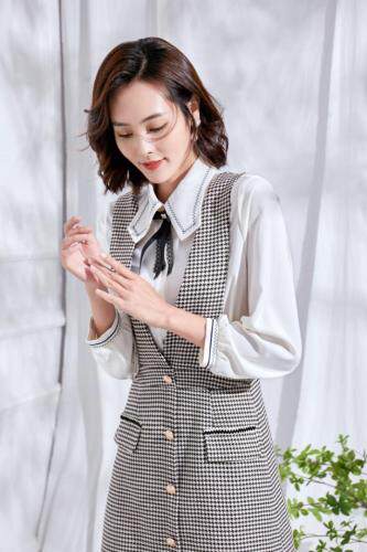 2021秋装新款连衣裙，小衫，半裙一系列隆重上市，女装连衣裙，忆妹儿