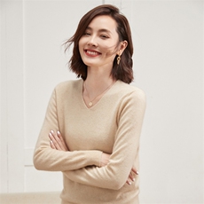 2025百搭时尚简约一线成衣女v领羊绒衫，女装羊绒衫，雪真羊绒高端店