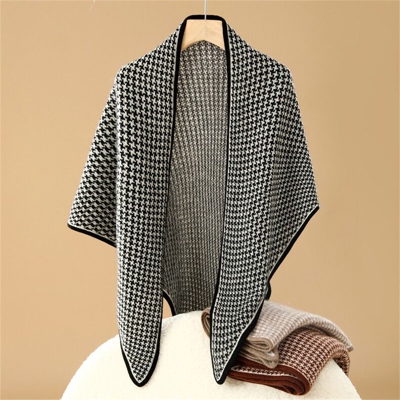 2025年秋季时尚百搭通勤简约休闲千鸟格三角围巾，围巾，星纬羊绒