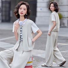 2026年夏季女装三件套T恤+马甲+阔腿裤休闲套装，女装套装/套裙，微微衣阁