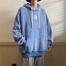 天蓝色