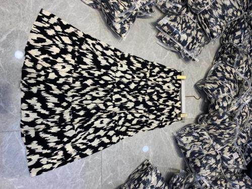 欧货半裙！，女装半身裙，浪漫E点