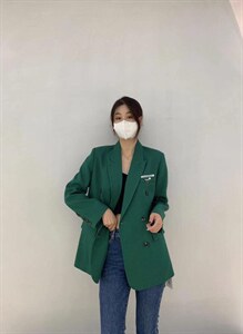 2021早秋款修身休闲西装外套图片