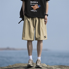 卡其色