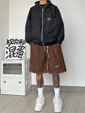 咖啡色