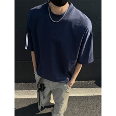 藏青色