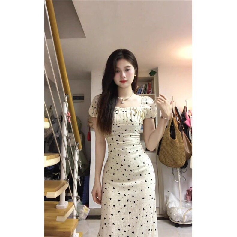法式方领泡泡袖连衣裙女2025夏季新款温柔气质茶歇裙收腰显瘦长裙,女装连衣裙,星座1210-1