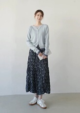 浪漫复古碎花半身裙女春秋高腰显瘦a字裙休闲百搭中长款大摆伞裙，女装半身裙，湘姗