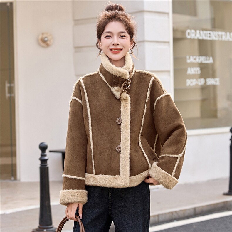 现货2025年冬季新款加绒加厚羊糕毛皮毛一体外套,女装棉衣/棉服,盈茜