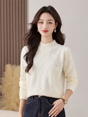 2025年冬季新款拼花边订珍珠扣打底毛衣，女装针织衫/毛衣，乐吉娜