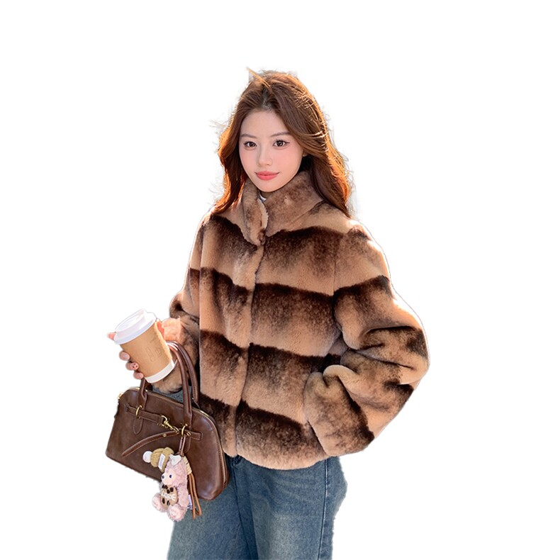 现设计感加厚保暖皮毛一体外套2617P205K308,女装皮草,2C029
