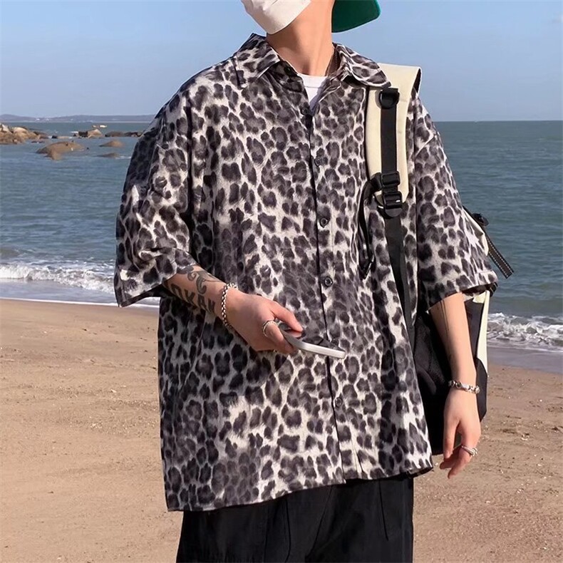 短袖衬衫春款男港风潮流冰丝豹纹五分袖衬衫CS17P30图片