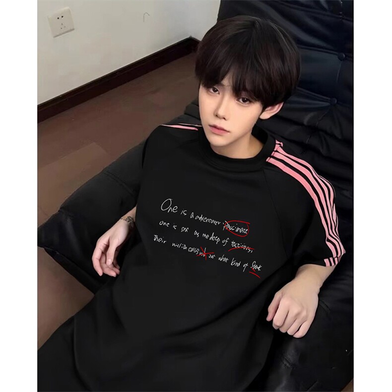 抖音得物品质二开240克宽松纯棉美式潮牌印花三条杠中性风短袖T恤，男装T恤，电商A486-1