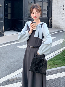 现货2026春装新款学院风文艺气质修身收腰连衣裙女送皮带图片