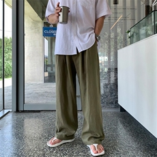 军绿色