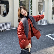 现货：冬季新款韩系披肩设计感拼接花边羽绒服2C135-8961P295K428，女装羽绒服，2C135