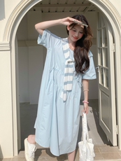蓝色条纹披肩连衣裙女夏季2025新款小个子宽松韩系爆款衬衫裙流行，女装连衣裙，蝶眷