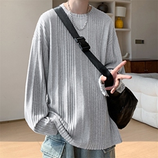 灰色