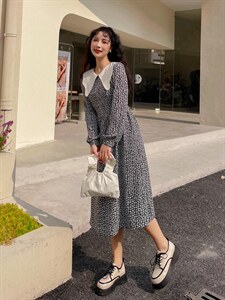 碎花连衣裙图片