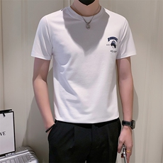 白色