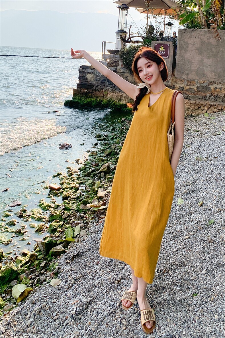 黄色简单大方的连衣裙女夏季2025新款宽松休闲松弛感无袖背心裙子,女装连衣裙,浙宝276（原081）